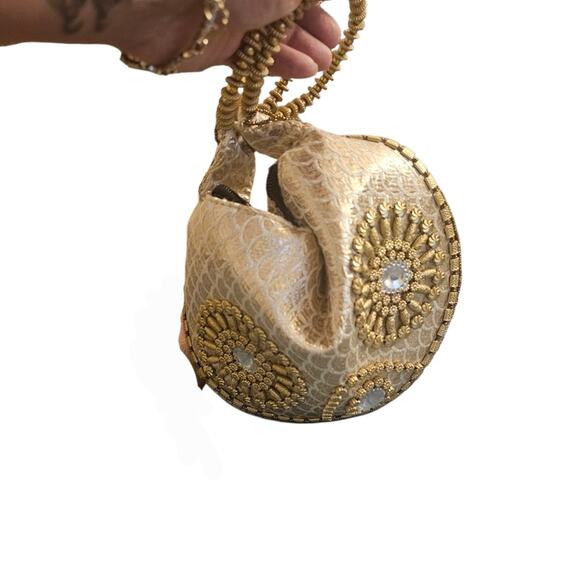 Handcrafted Artisan Gold Beaded Evening Clutch Wristlet Boho Bridal Purse Bag - Picture 4 of 9